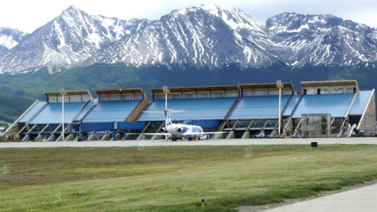 Polémico anuncio: Los kelpers quieren que vuelos a Malvinas hagan escala en Ushuaia