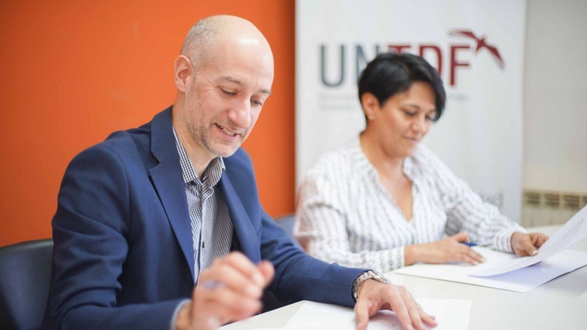 La Agencia de Innovación y la UNTDF fortalecen la cooperación institucional 