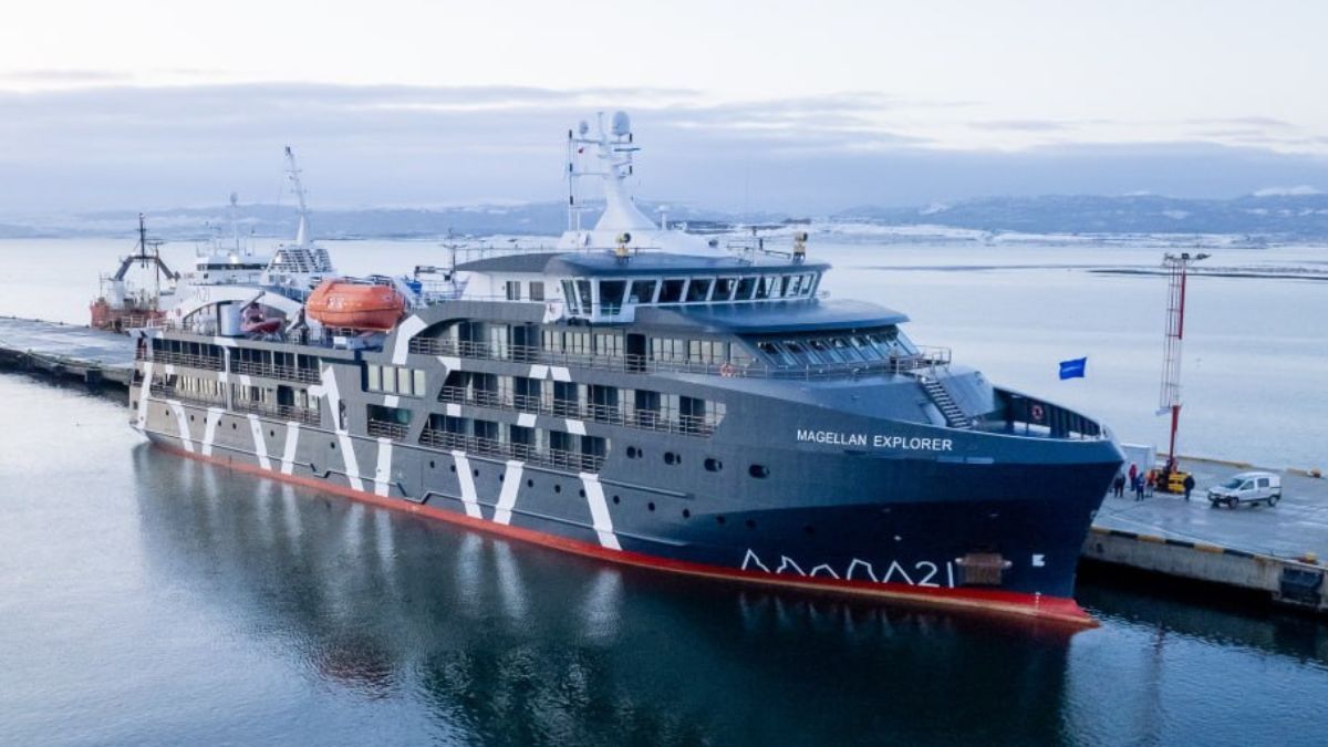 Ushuaia recibió al primer crucero antártico de la temporada 2025-2026