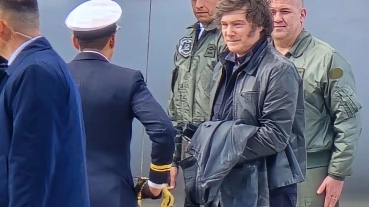 Milei se gastó 300 mil dólares en tres aviones para viajar a Ushuaia