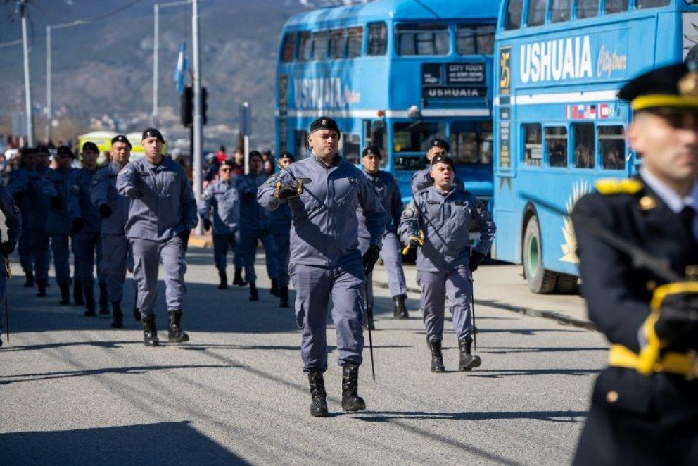 "Es una alegría ver a la comunidad reunida, celebrando su historia y reafirmando su identidad", destacó Urquiza