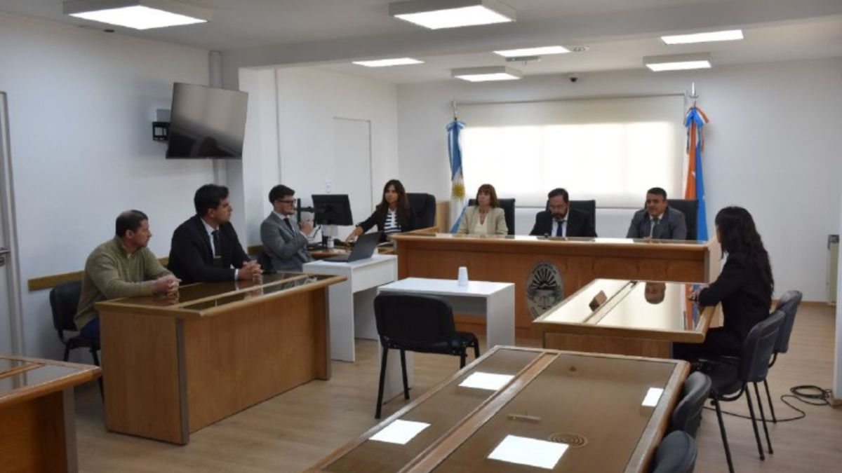 Condenan a un hombre a 20 años de prisión por abuso sexual 