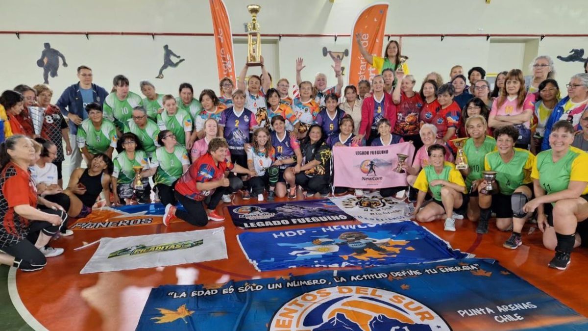 Exitoso primer Torneo Internacional de Newcom Femenino 