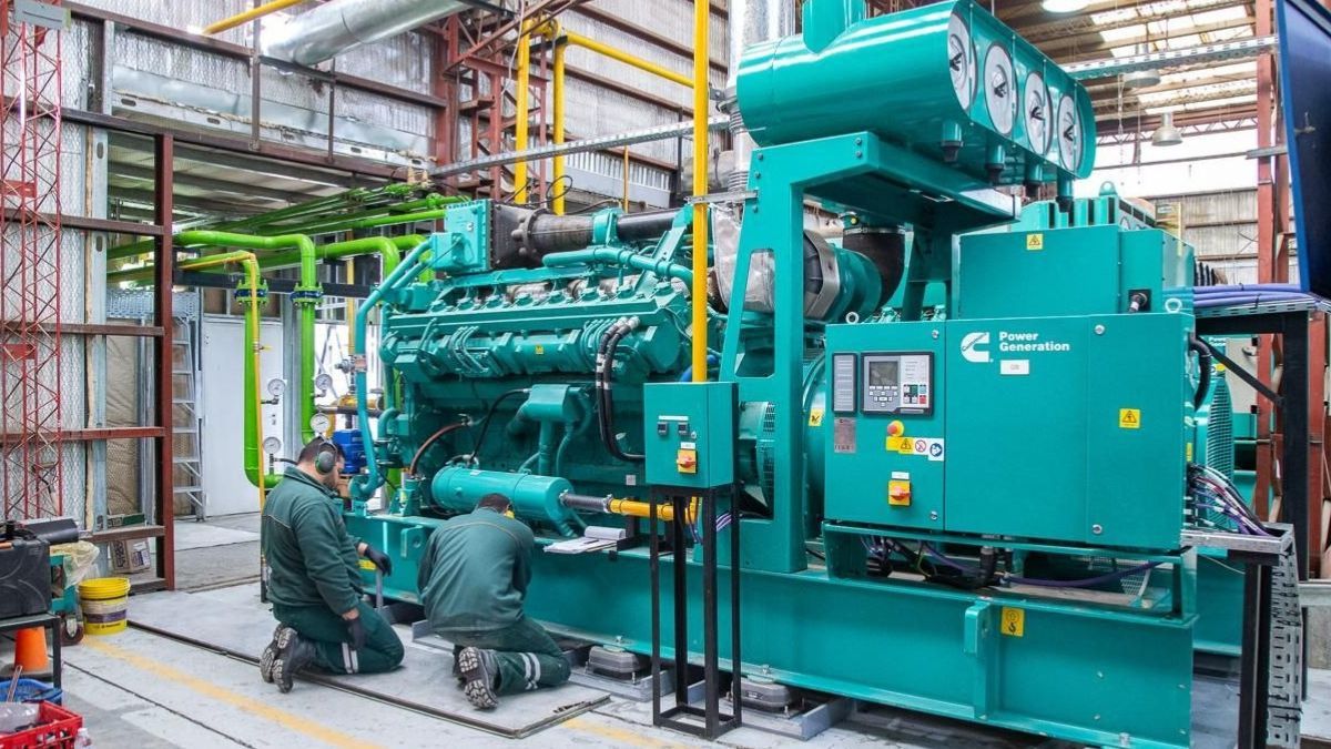Comenzaron los trabajos finales de calibración en el nuevo generador Cummins 3 de Tolhuin