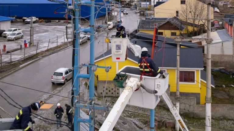 La Dirección Provincial de Energía trabaja para normalizar el servicio ...