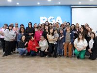 Agasajo y reconocimiento a trabajadoras de casas particulares en su día