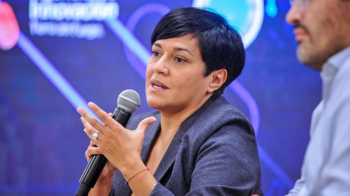 “Somos la primera provincia que piensa este tipo de trayectos con la formación docente incluida”