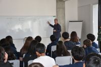 El Juez Löffler brindó una charla sobre Derecho Constitucional a estudiantes de nivel secundario