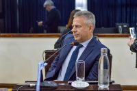 "Nadie acompaña algo que no es creíble. Melella dejó de ser creíble, por eso ha perdido los consensos”