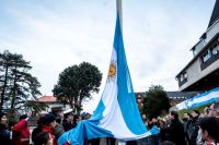 La Municipalidad de Ushuaia acompañó el acto oficial por el Día de la Bandera en la Casa de Gobierno