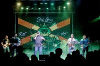 Fiesta Nacional de la Noche Más Larga: cientos de vecinos disfrutaron de la Noche de Indie, Reggae y Ska