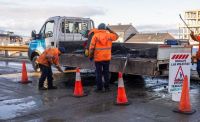  Continúan las tareas de recuperación vial en distintos sectores de Ushuaia