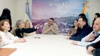 Vuoto recibió a senadores y destacó su defensa de la soberanía nacional