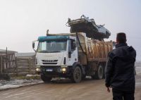 Continúa el saneamiento urbano y el retiro de chatarra en Río Grande