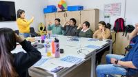  Para fortalecer la inclusión, capacitan al personal del CEPLA en lenguaje de señas