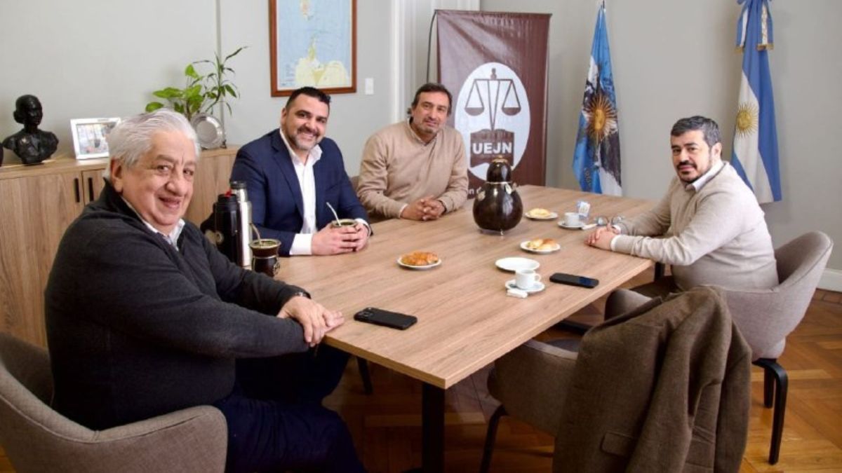 Vuoto se reunió con Julio Piumato para analizar la situación económica de Tierra del Fuego