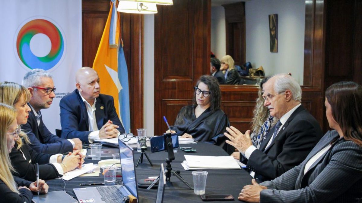 Legisladores encabezaron una sesión de la Comisión Especial Investigadora