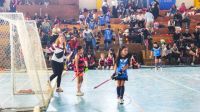 Más de 140 niños y niñas participaron de un encuentro regional de hockey