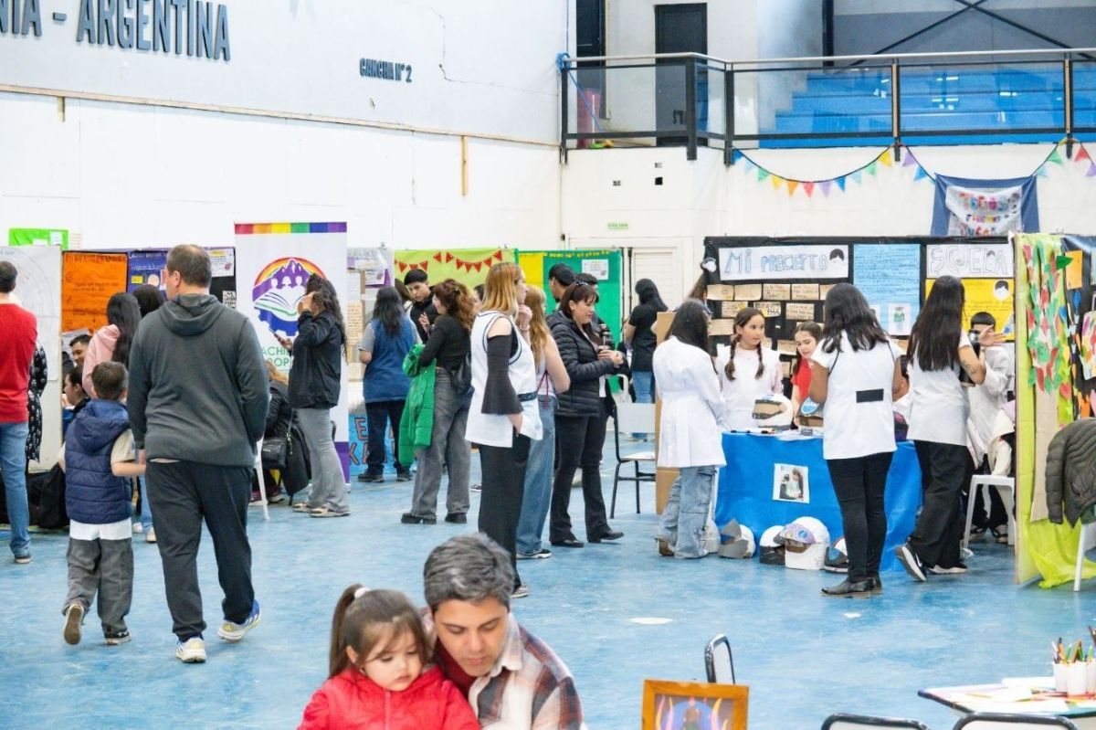 La Municipalidad de Ushuaia participó de la EXPO ESI organizada por SUTEF